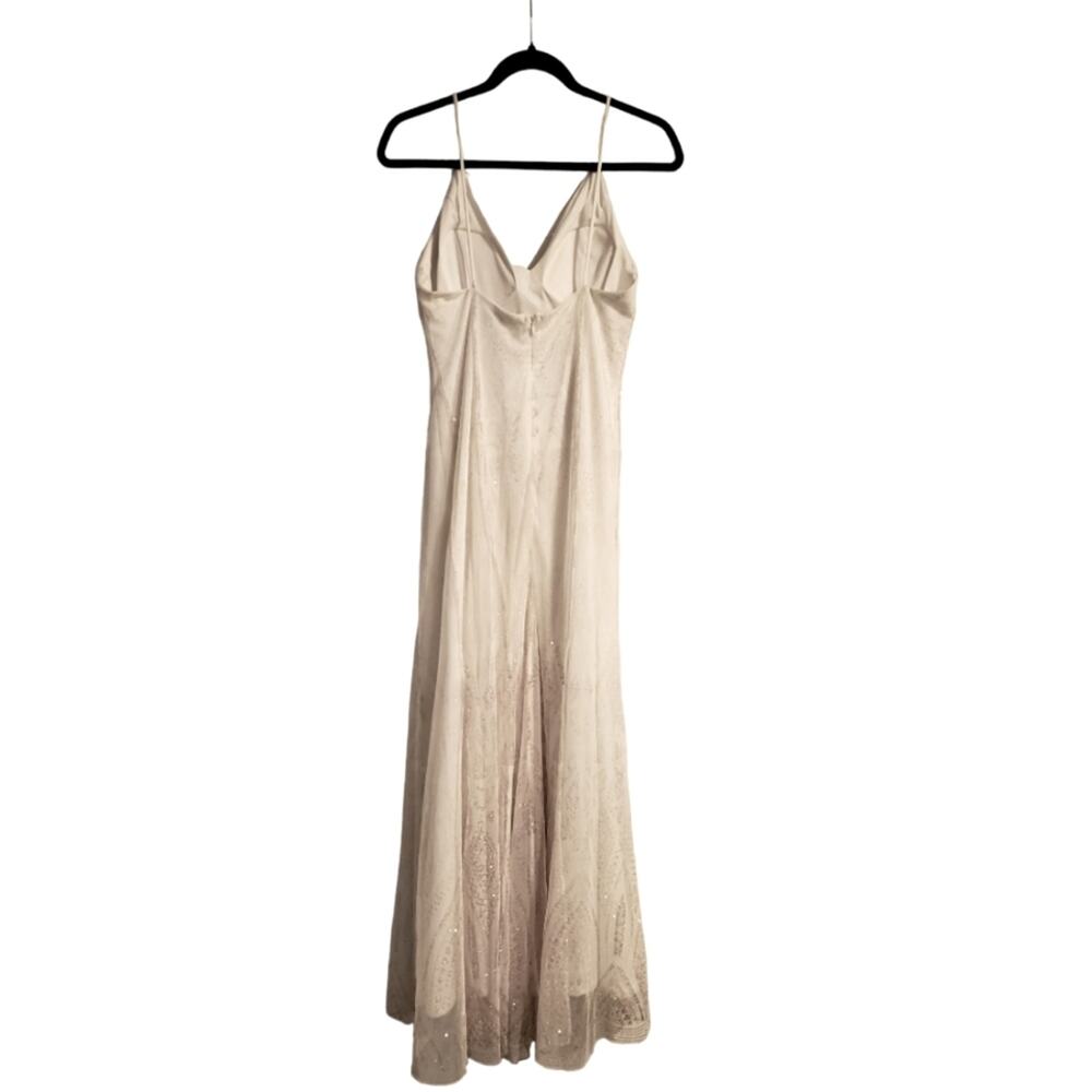Jump Apparel White Silver Sparkle Maxi Formal Dress Size 6 - Picture 2 of 8